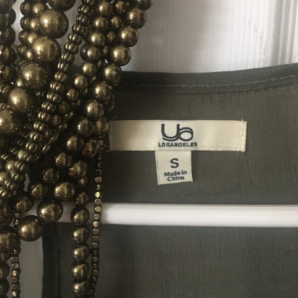 Long wispy tank blouse - Picture 2 of 4